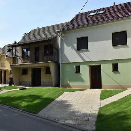 Penzion Za kapličků Hovorany Exteriér fotografie